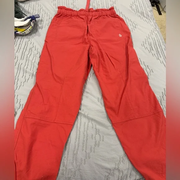 Free People Women's Cargo Pants NWOT - Picture 4 of 13